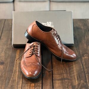 Stacy Adams’s Garrison Cognac Brown Men’s 10.5 Dress Shoes